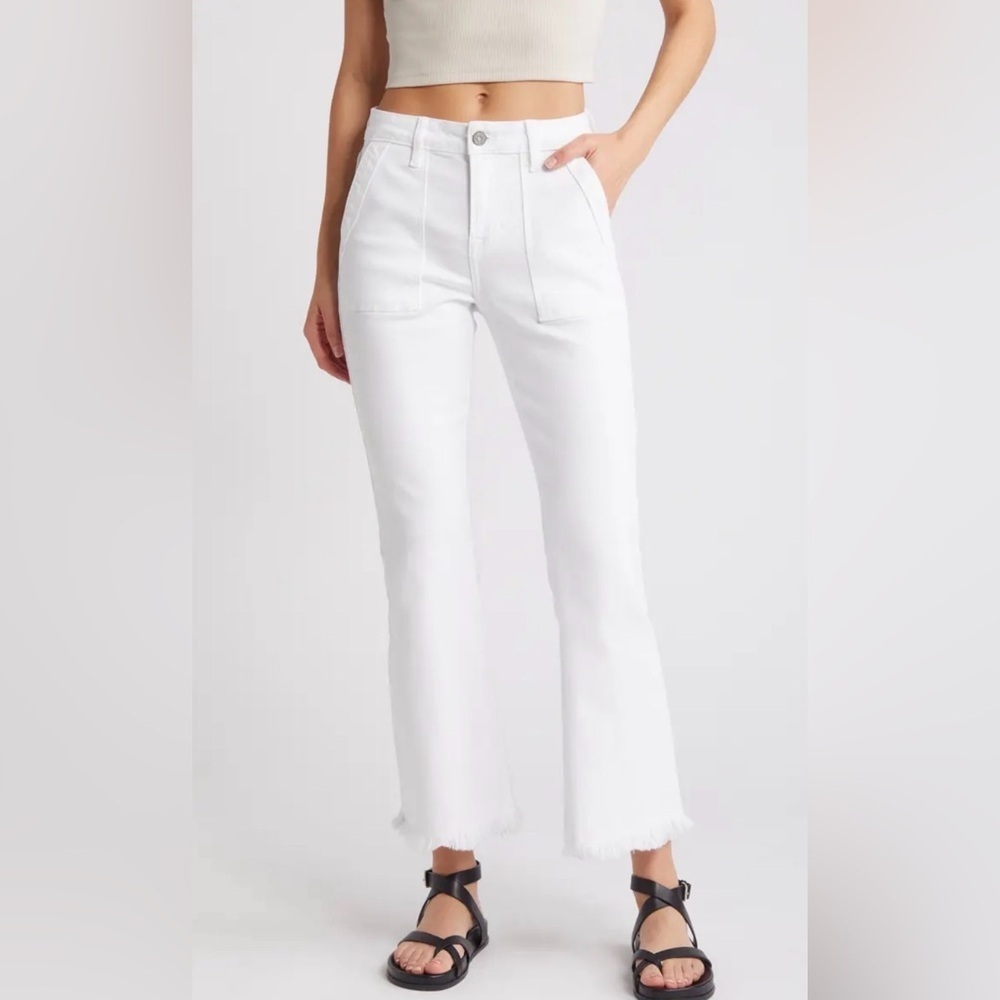 Hidden Jeans patch pocket white pants ankle fray hem.size 27 x25”